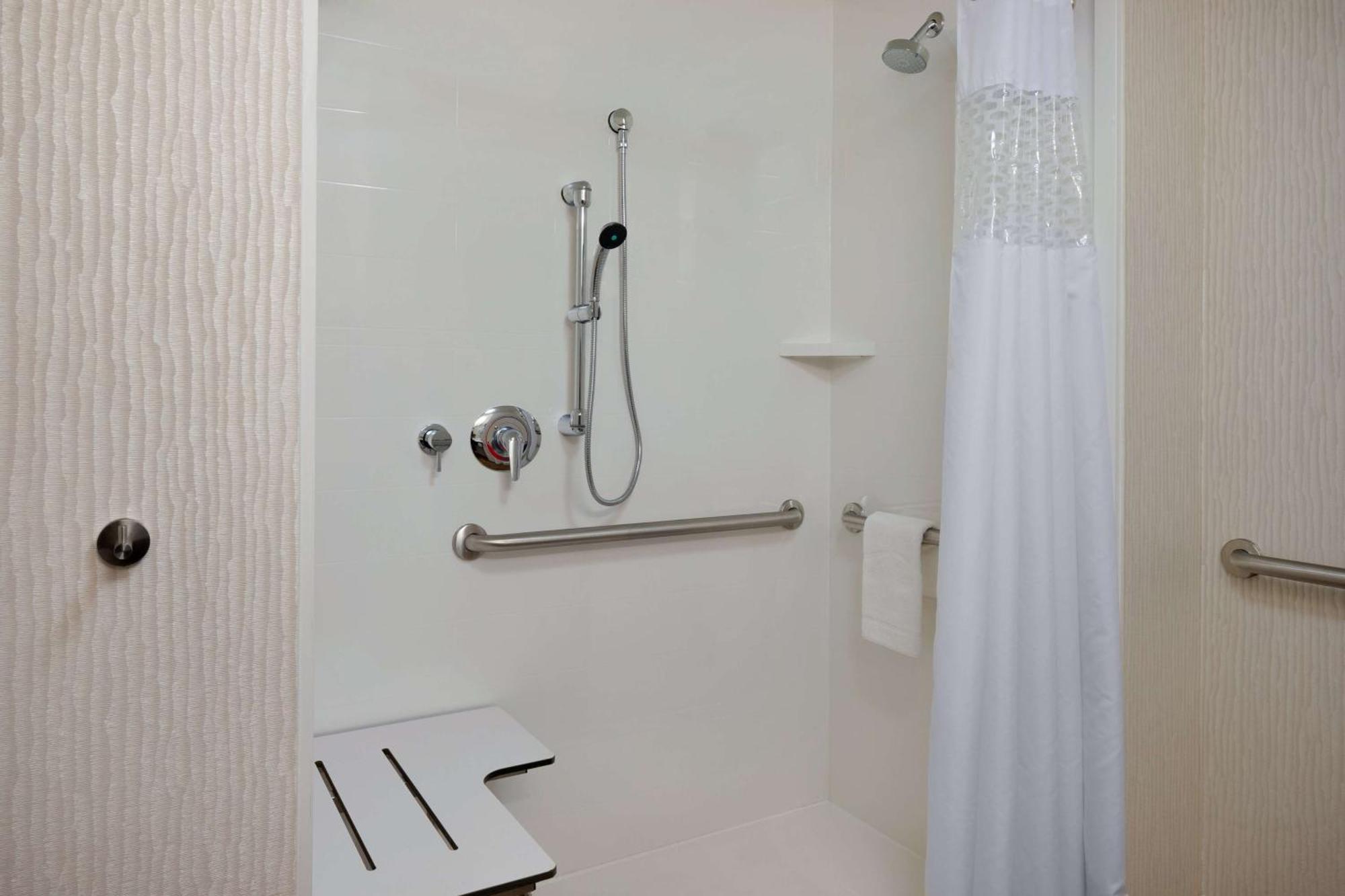 Hampton Inn & Suites Rosemont Chicago O'Hare Dış mekan fotoğraf